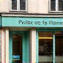 Façade de la clinique à Paris.